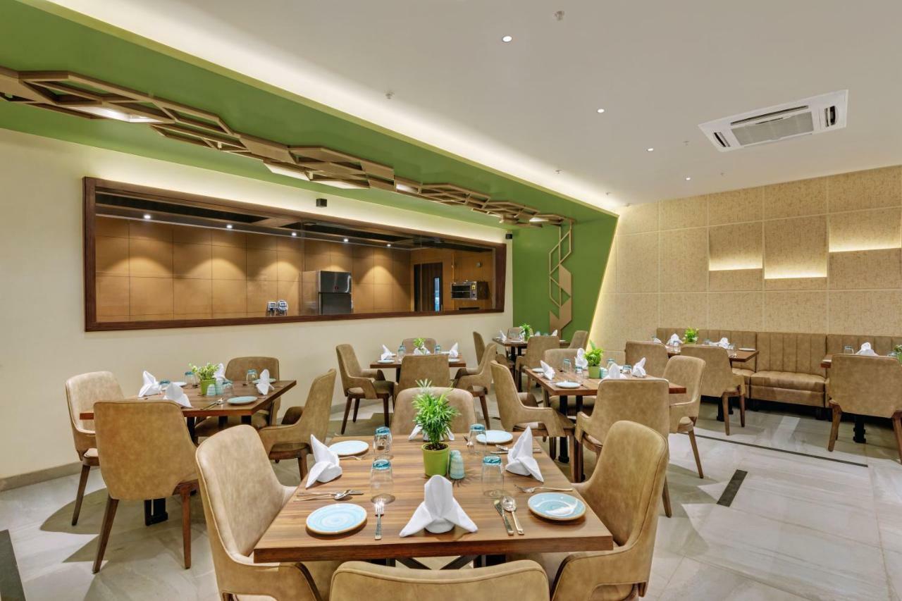 The Fern Residency Karad Hotel Ngoại thất bức ảnh